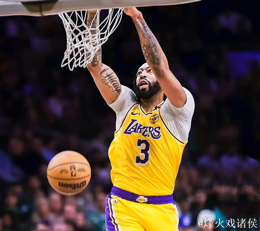 浓眉狂砍42+23詹皇贡献22+7+8 湖人击败黄蜂豪取4连胜